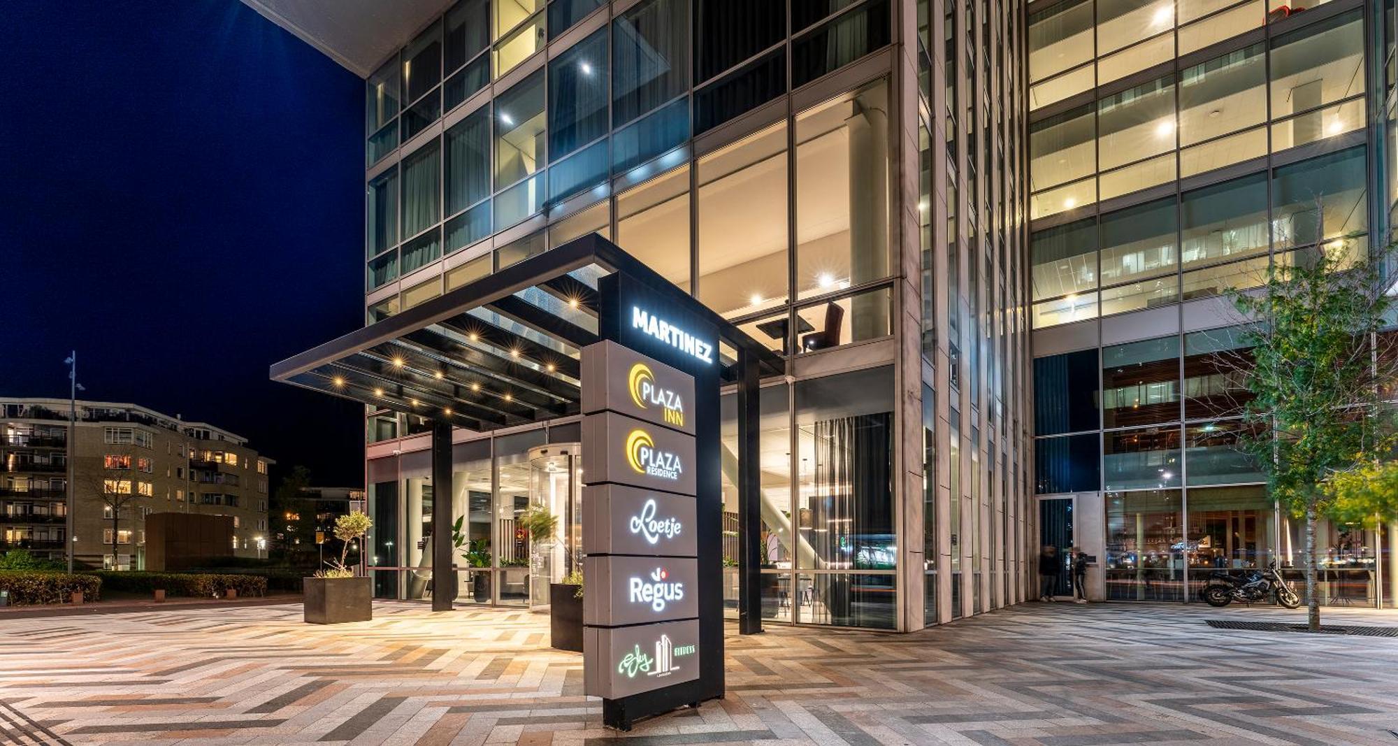 Plaza Premium Almere Exterior photo